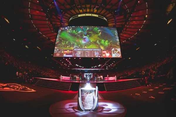 s6全球总决赛最终决赛-S6全球总决赛：电竞城市盛宴