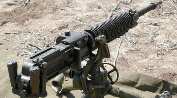 世界上最猛的重机枪-重机枪：战争钢铁利刃