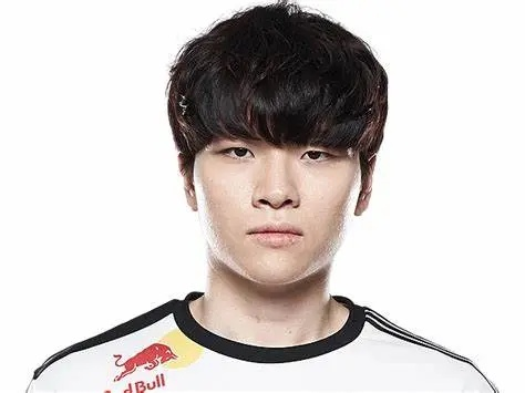 lol战队选手-LOL选手：荣耀与挑战