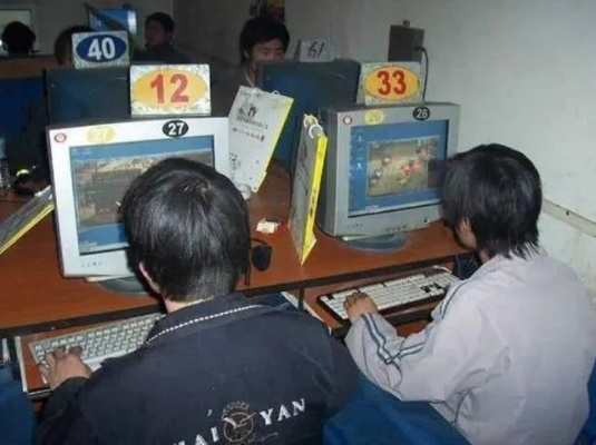 十年前的电脑游戏测评题-十年游戏测评今昔对比