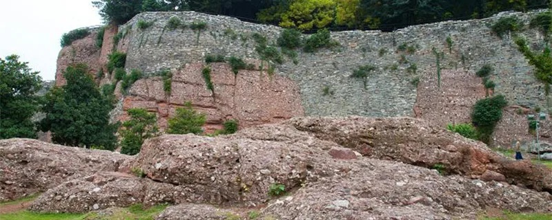 哪座城市被称为石头城