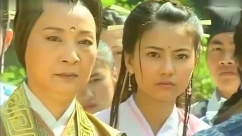 张无忌在谷底推到峨眉灭绝师太