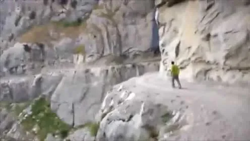死亡公路变态版-生存挑战，极限刺激