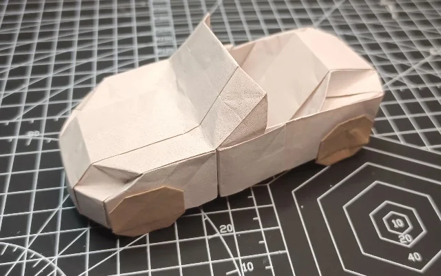 纸汽车Paper Cars-废墟纸车创意驾趣