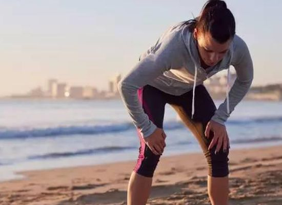 新手如何避免跑步损伤_科学训练法提速30天