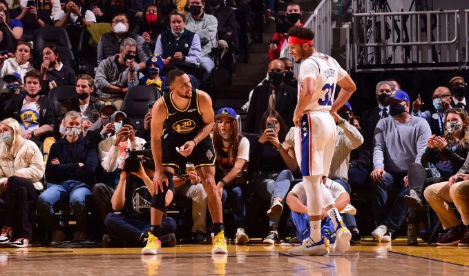 勇士20分大逆转