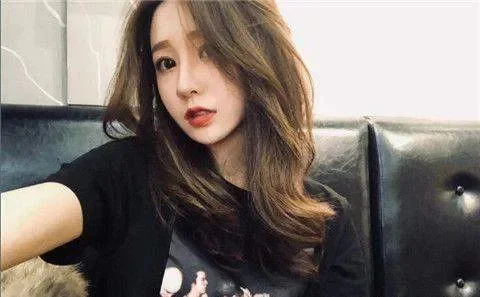 抖音温婉被封杀了吗-温婉未被封杀疑云解析